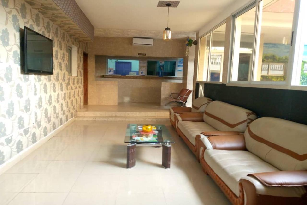 Residence Bethany Palace Abiyán Exterior foto